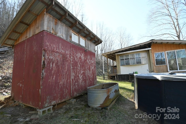 view of shed / structure