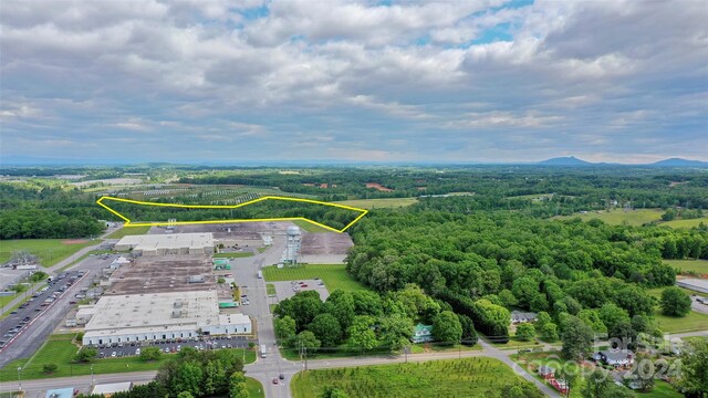 529 E Main St, Yadkinville, NC 27055 - photo 5