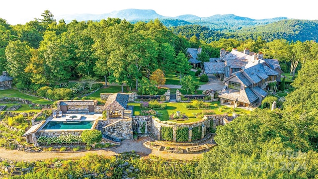 bird's eye view with a mountain view