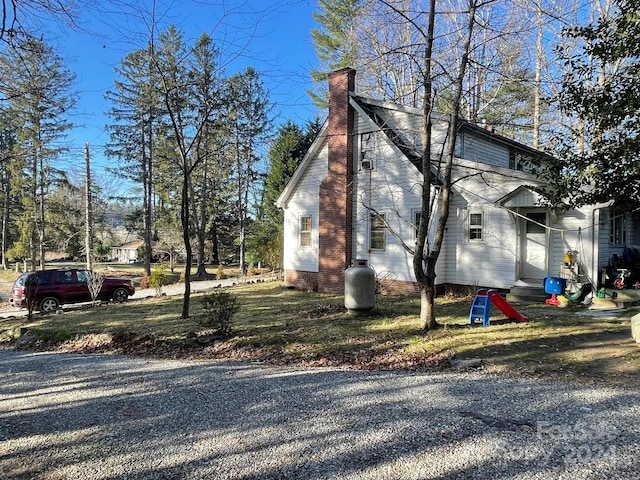 view of side of property