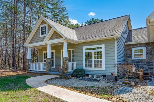 craftsman inspired home with a porch