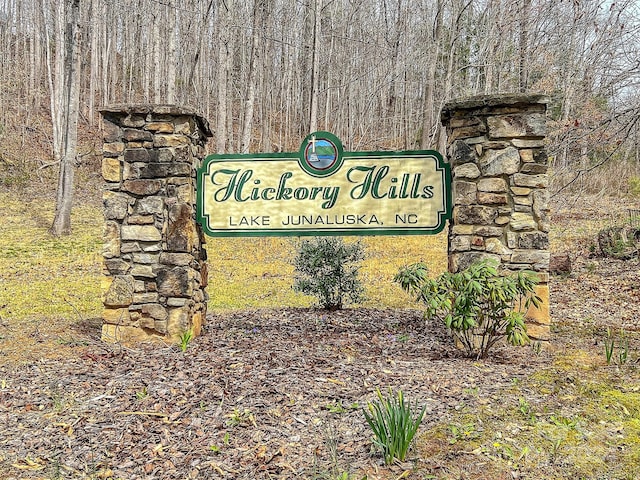 Listing photo 2 for L108 Hoosier Ct Unit 108, Lake Junaluska NC 28745