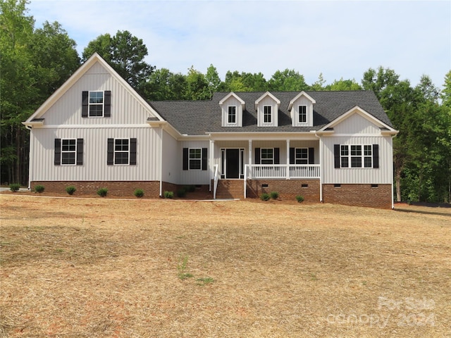 view of front of house featuring covered porch