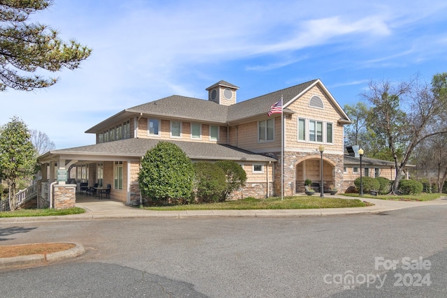 view of front of home with a porch