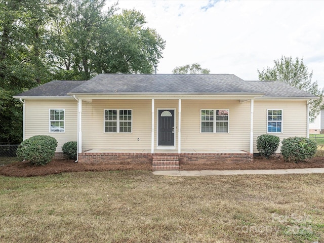 ranch-style house with a front yard