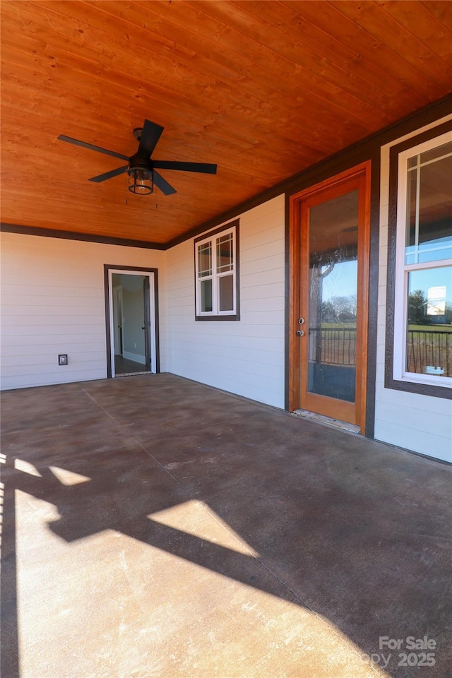 view of patio with ceiling fan