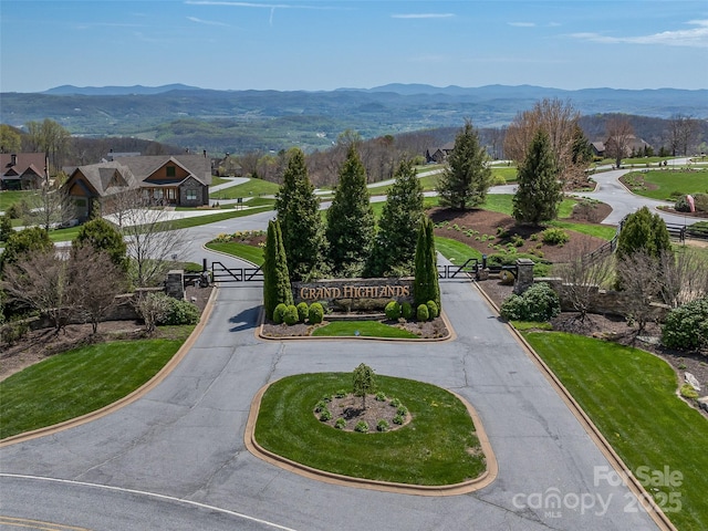 487 Grand Highlands Dr, Hendersonville, NC 28792 - photo 21