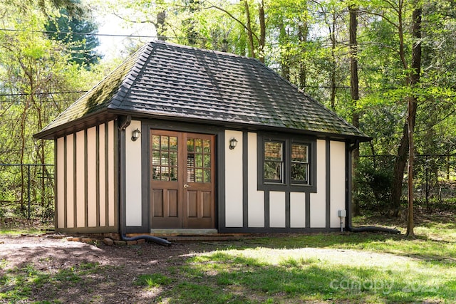 30 Cedarcliff Rd, Asheville, NC 28803 - view of outbuilding featuring an outdoor structure and fence