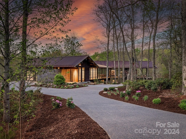 view of front of house with a garage