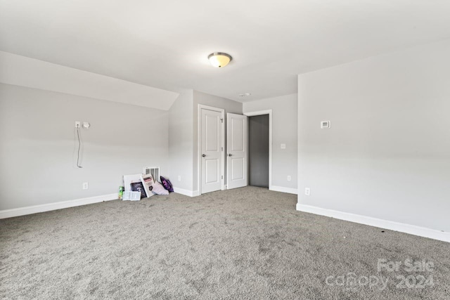 unfurnished room with carpet floors