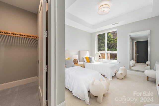 bedroom featuring carpet floors