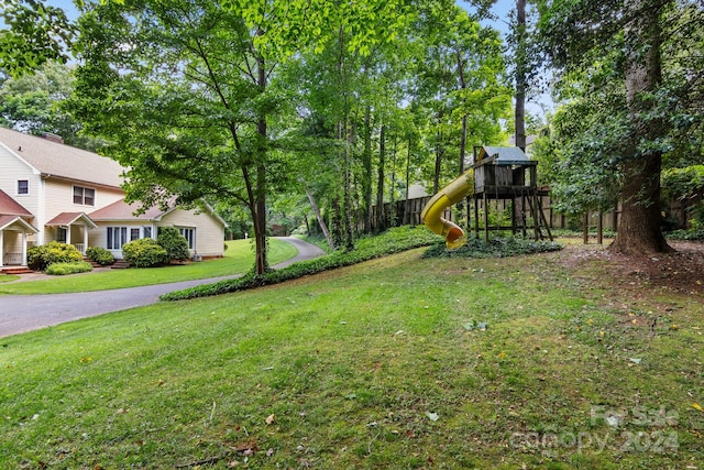 view of yard featuring a playground