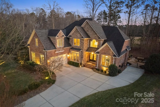 craftsman house featuring a garage