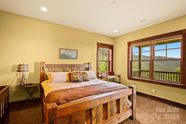 view of carpeted bedroom