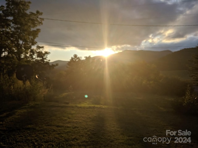 property view of mountains