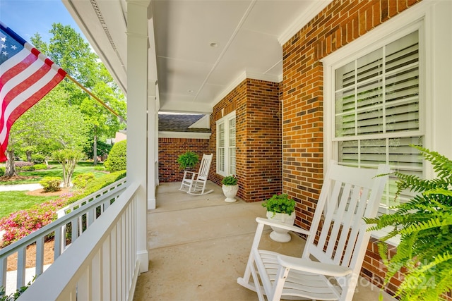 view of patio featuring covered porch