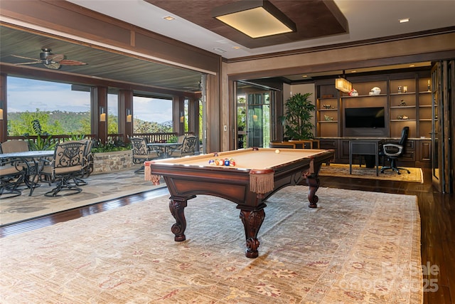 game room with hardwood / wood-style flooring, billiards, and a ceiling fan