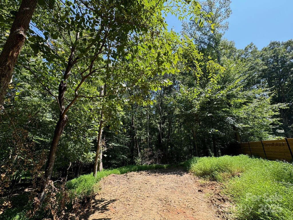 1935 Weddington Rd, Matthews, NC 28105 - photo 1