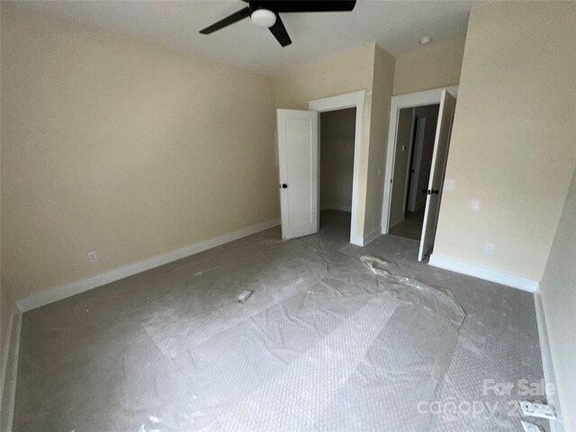 unfurnished bedroom with ceiling fan