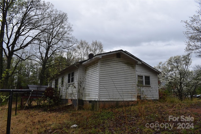 view of property exterior