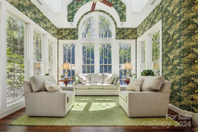 sunroom / solarium with ceiling fan