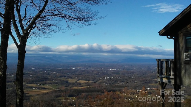 city view featuring a mountain view