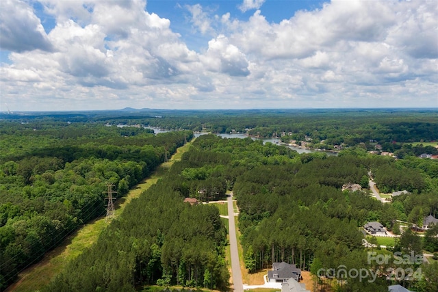 Listing photo 3 for 115 Winding Forest Rd, Troutman NC 28166