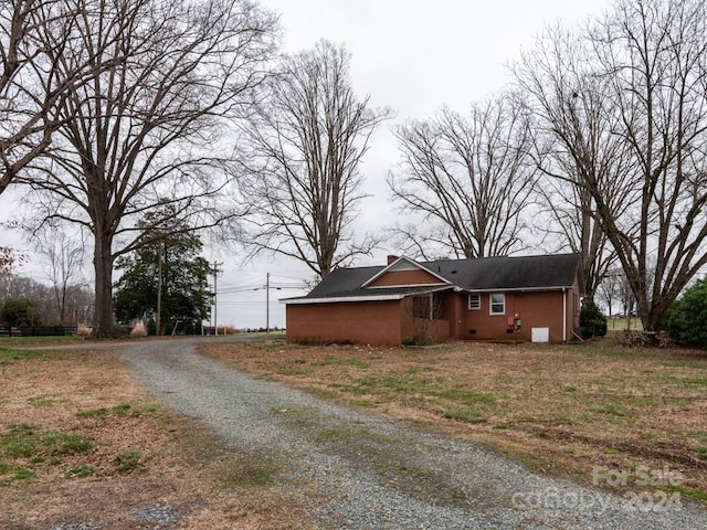 view of front of property