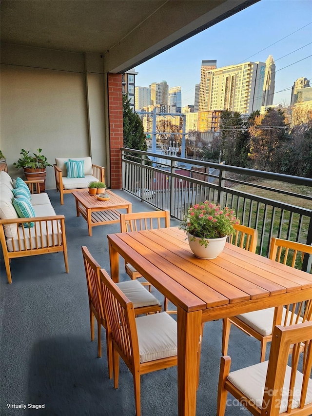 balcony featuring an outdoor hangout area