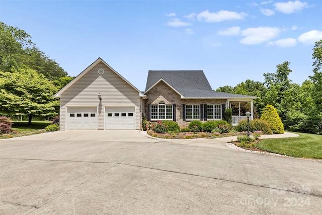 view of front of house featuring a garage