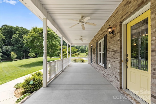 view of patio / terrace featuring a porch and ceiling fan