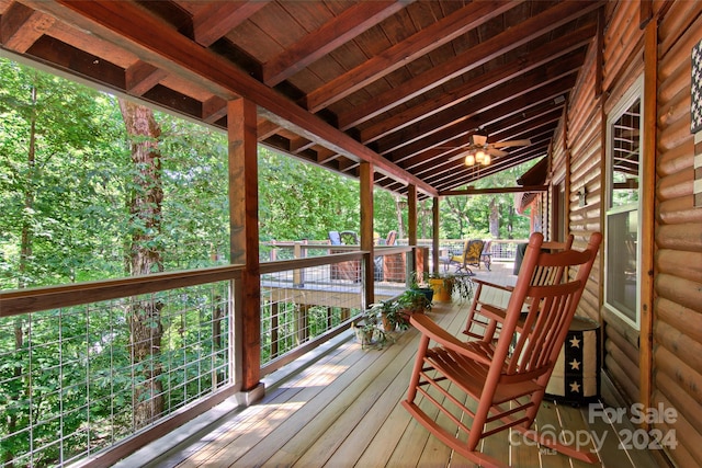 deck with ceiling fan