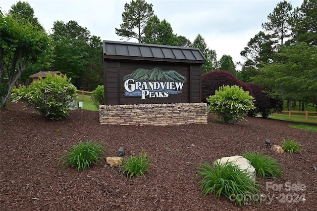 Listing photo 3 for 32 Grandview Peaks Dr Unit 32, Nebo NC 28761