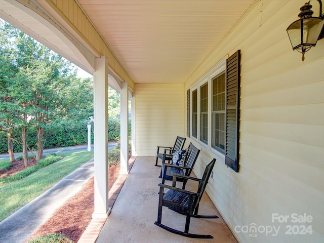 view of patio / terrace featuring covered porch