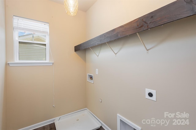 laundry area with hookup for an electric dryer and washer hookup