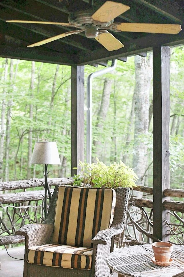 view of patio with ceiling fan