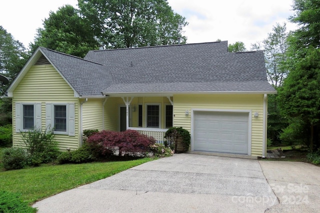 view of front facade with a garage