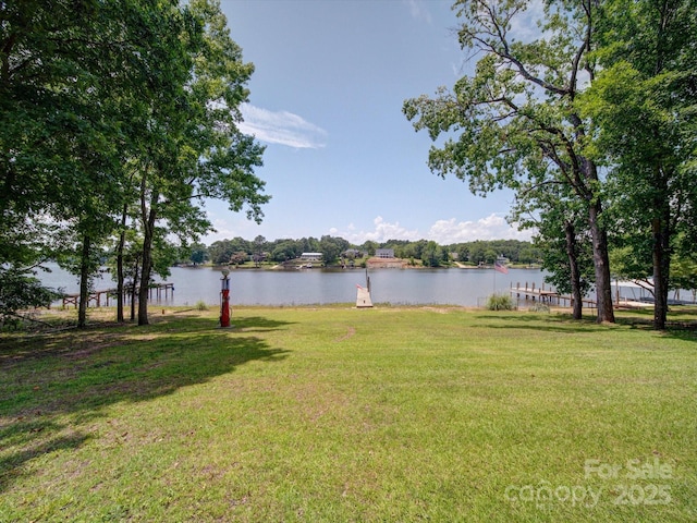 view of yard with a water view