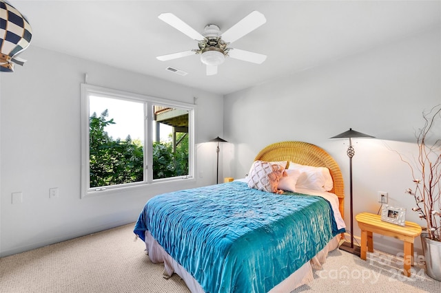 bedroom featuring carpet and ceiling fan