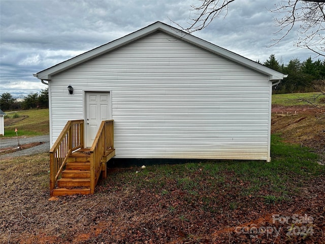 view of home's exterior