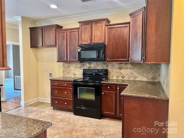 kitchen with crown molding, tasteful backsplash, visible vents, dark stone countertops, and black appliances