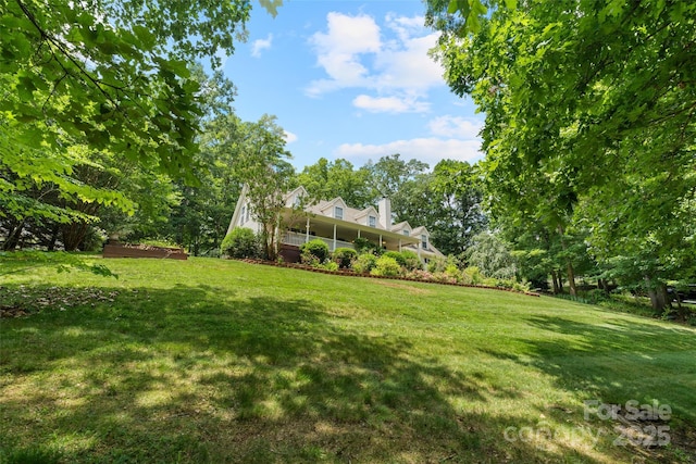 21 Farm Valley Ct, Weaverville, NC 28787 - view of green lawn