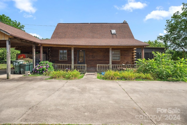 view of front of home with a porch