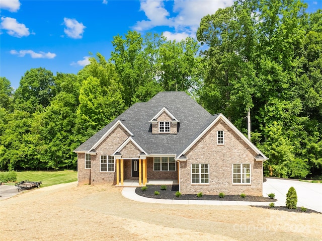 view of front of property with covered porch