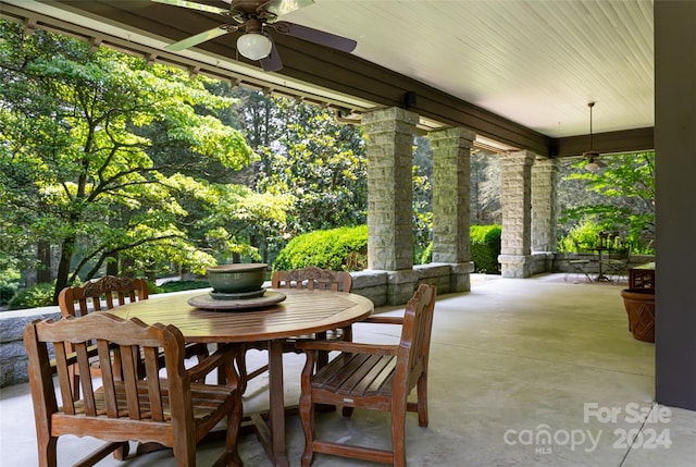 view of patio with ceiling fan