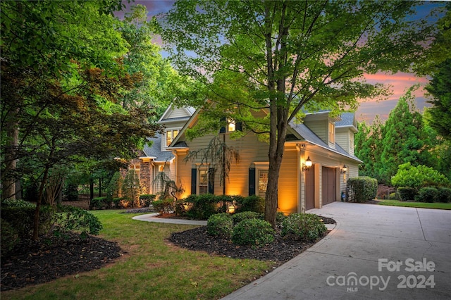 view of front of house with a garage