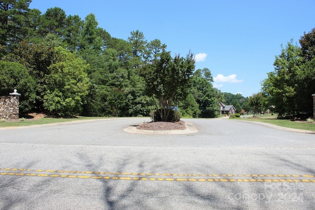 Listing photo 3 for 1103 Hastings Ct, China Grove NC 28023