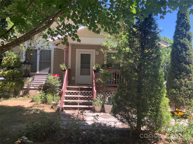 view of front of property with a porch