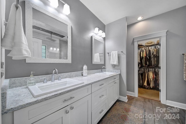 bathroom with vanity