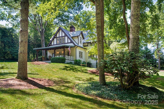 view of front of home with a front yard